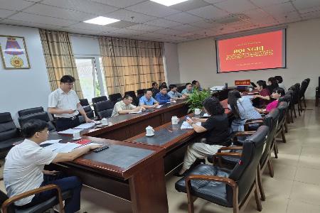 CHI BỘ SỞ DÂN TỘC VÀ TÔN GIÁO TỔ CHỨC HỘI NGHỊ HỌC TẬP, QUÁN TRIỆT CÁC VĂN BẢN MỚI CỦA TRUNG ƯƠNG, TỈNH UỶ VÀ ĐẢNG UỶ UBND TỈNH